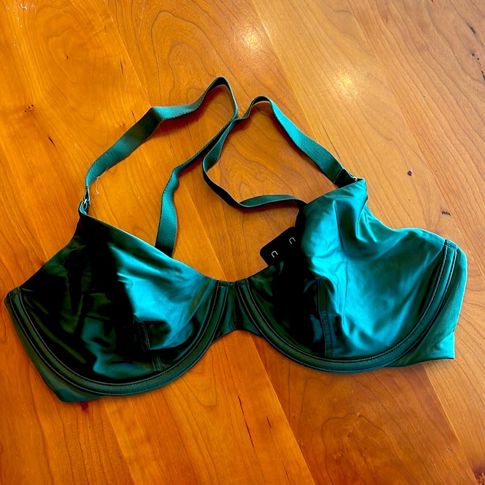 Cup satin plunge bra - 36DD
